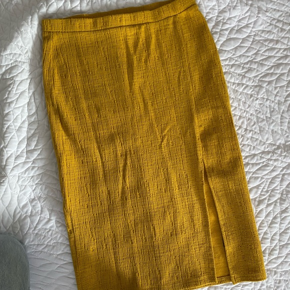 Jack by BB Dakota Skirt - Picture 2 of 2